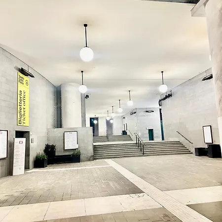 The Center Apartment