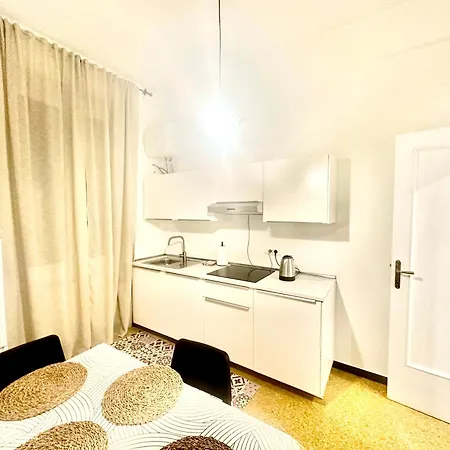 Apartment The Center