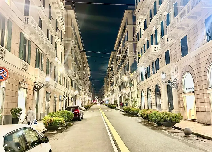 The Center Apartment *
