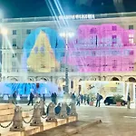 The Center דירה *